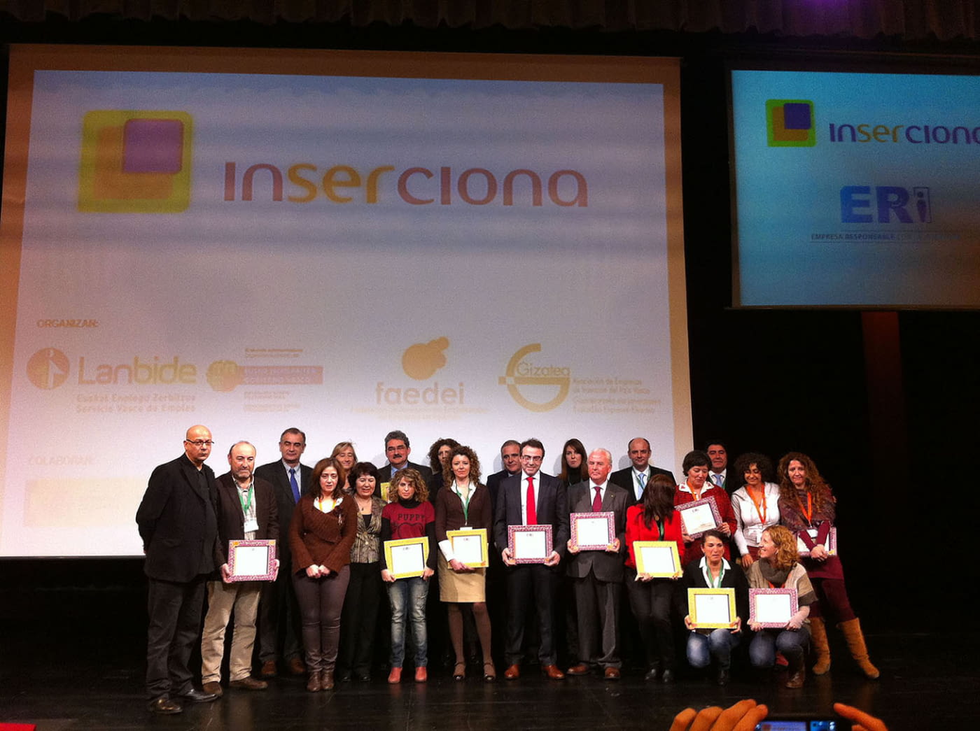 Engrunes, E.I. en "INSERCIONA"